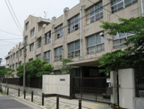 玉出中学校