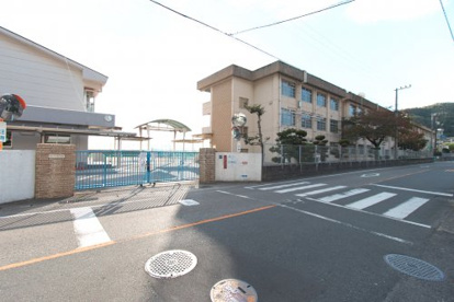 呉市立広南中学校の画像1