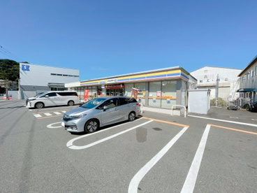 ミニストップ(横須賀内川店)の画像1