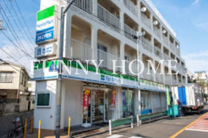 ファミリーマート 緑が丘一丁目店の画像1