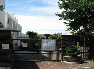 東中川小学校の画像1