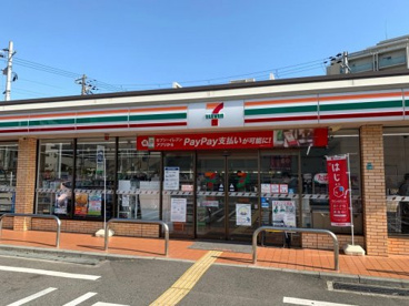 セブンイレブン西宮前浜店の画像1