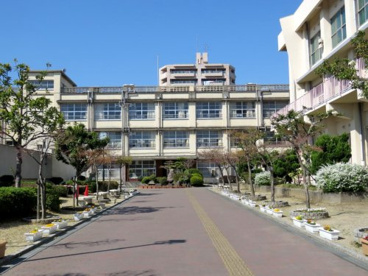 大阪市立住之江中学校の画像1