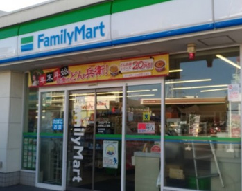 ファミリーマート 大野台二丁目店の画像1