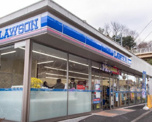 コンビニエンスストア ローソン 町田金井三丁目店