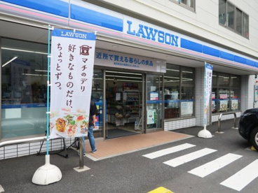 ローソン 江東東雲一丁目店の画像1