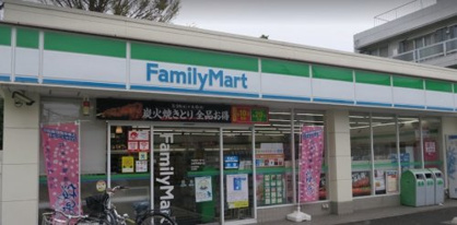 ファミリーマート 大泉学園通り店の画像1