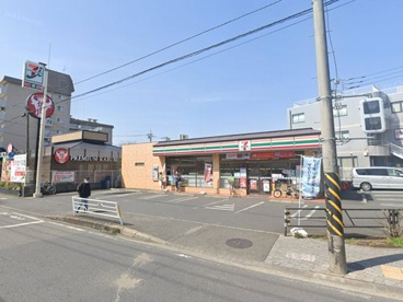 セブンイレブン大和西鶴間店の画像1