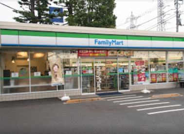 ファミリーマート 立川新奥多摩街道店の画像1