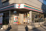 セブンイレブン 横浜山下町店