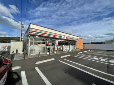 セブンイレブン 出水緑町店の画像1