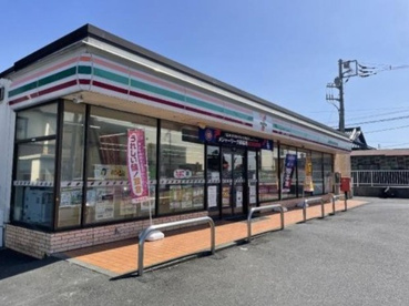 セブンイレブン 綾瀬寺尾西店の画像1