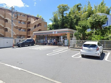 セブンイレブン横浜戸塚町中央店の画像1