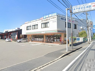 セブンイレブン横浜平戸町店の画像1