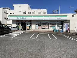 ファミリーマート 秦野中井インター店の画像1