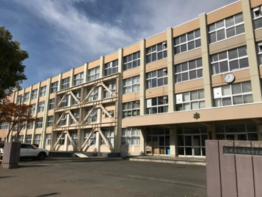 札幌市立北栄中学校の画像1