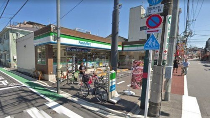 ファミリーマート 板橋大谷口北町店の画像1