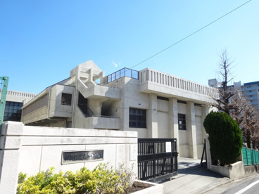 練馬区立貫井中学校の画像1