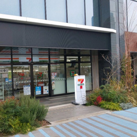 セブンイレブン FR有明店の画像1