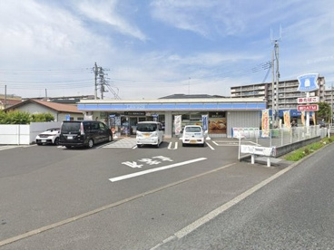 ローソン伊勢原見附島店の画像1