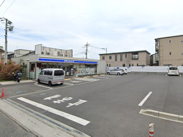 ローソン伊勢原東成瀬西店の画像1