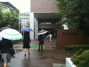 駒場東邦中学校の画像1