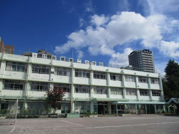 板橋区立板橋第二小学校の画像1