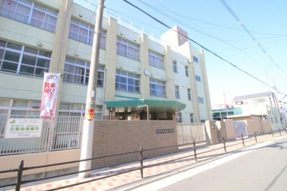 大阪市立安立小学校の画像1