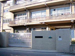 大阪市立住吉第一中学校の画像1
