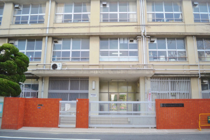 大阪市立南田辺小学校の画像2