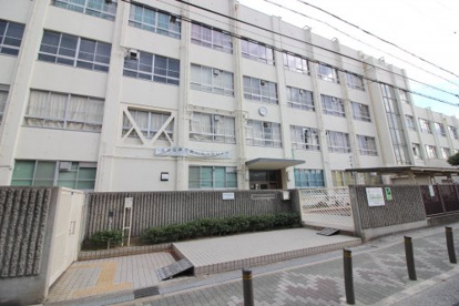 大阪市立矢田西中学校の画像2