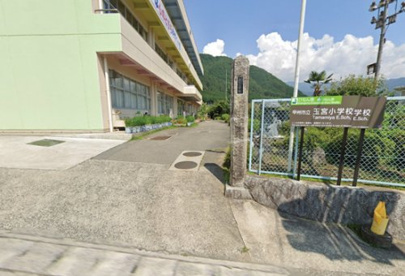 甲州市立玉宮小学校の画像1