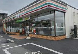 セブンイレブン 坂戸伊豆の山店の画像1