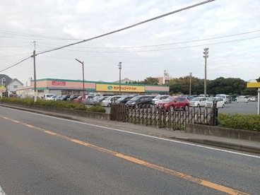 LANDROME(ランドローム)フードマーケット 富里店の画像1