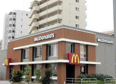 マクドナルド 八潮駅前店の画像1