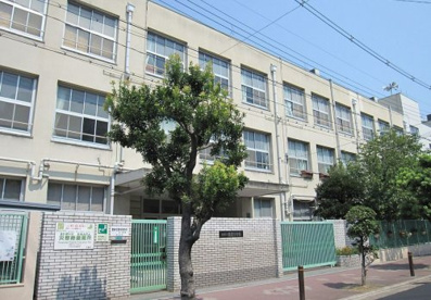 磯路小学校の画像1