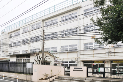 広尾中学校の画像1