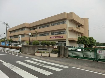 三郷市立八木郷小学校の画像1