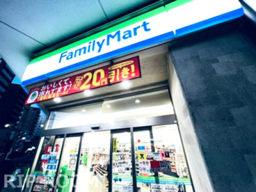 ファミリーマート 駒込霜降橋店の画像1