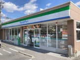 ファミリーマート 芳野一丁目店