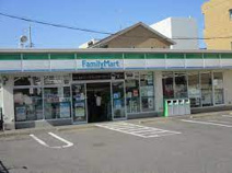 ファミリーマート 茶屋が坂駅前店
