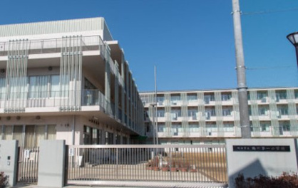 町田市立鶴川第一小学校の画像1