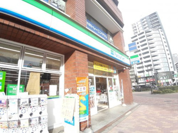 ファミリーマート 豊島要町店の画像1