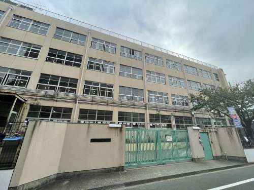 東大阪市立西堤小学校の画像