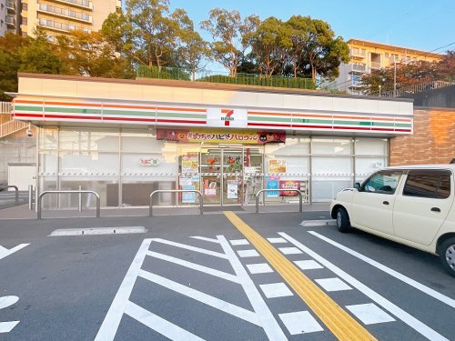 セブンイレブン 神戸垂水青山台店の画像