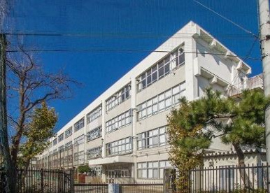 小金井市立小金井第二中学校の画像1