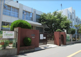放出中学校