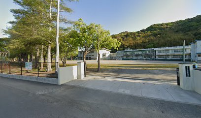 春野東小学校の画像1