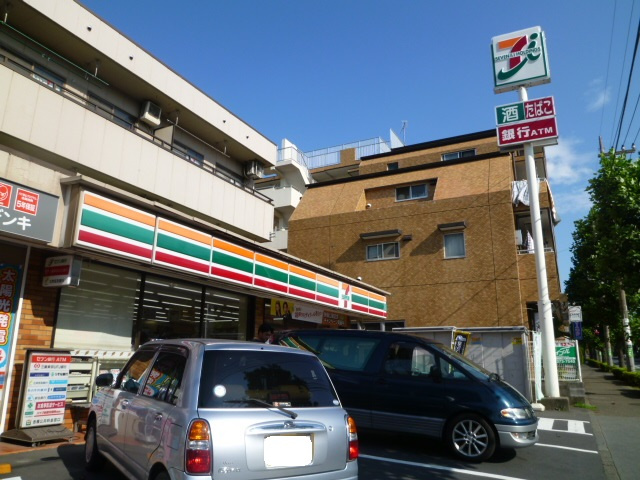 セブンイレブン　　多摩連光寺店
