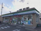 ファミリーマート 名西康生通店